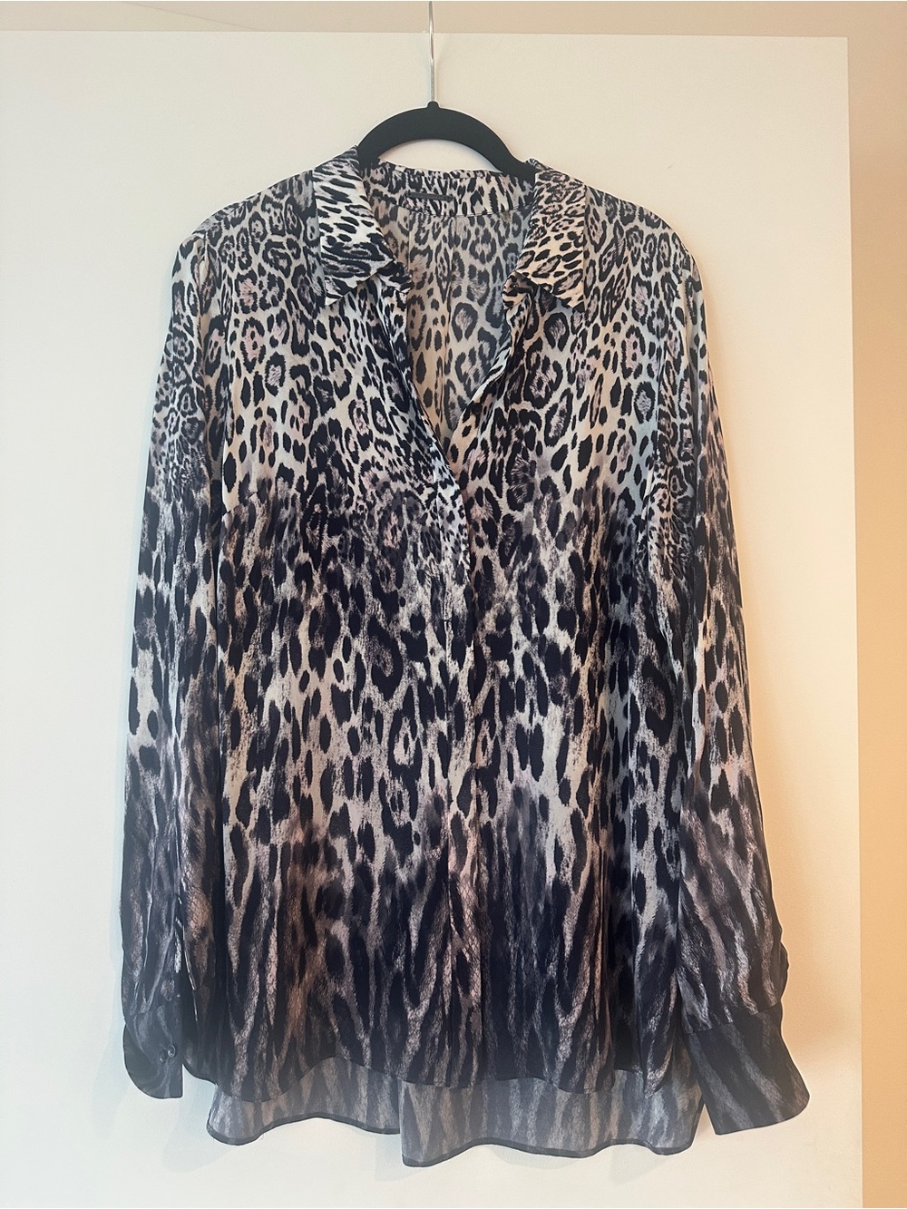 Elie Tahari Light Gray Viscose Top
